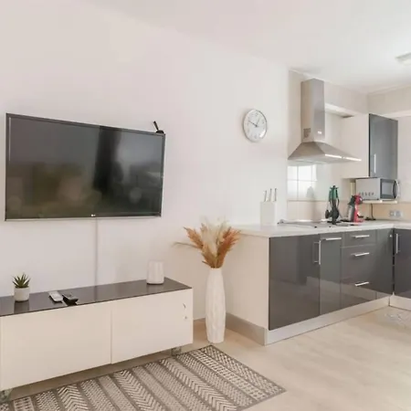 Hermoso Apartamento Cerca Al Mar Blanes Zewnętrze zdjęcie